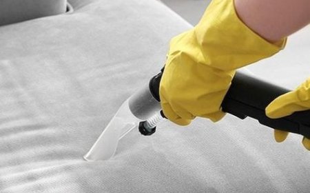 Avail expert sofa cleaning Dubai within reach by Urban Mop