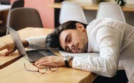 Daytime Sleepiness Ruining Your Productivity? Here’s How to Stay Energized All Day