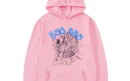 Sp5der Hoodie: The Streetwear That Talks Without Saying a Word