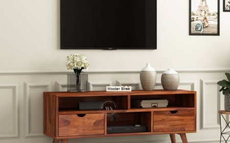 TV Stands Designed for Maximum Storage and Display