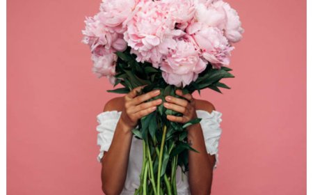 Luxury Flower Shops in Dubai Premium Blooms & Bespoke Arrangements